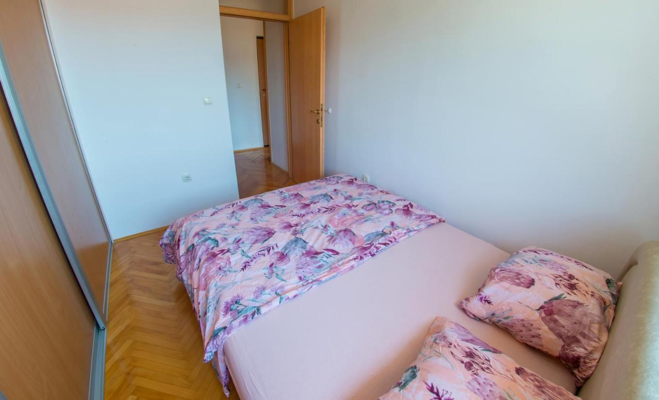 Apartment Sweet Dreams Mostar Buitenkant foto